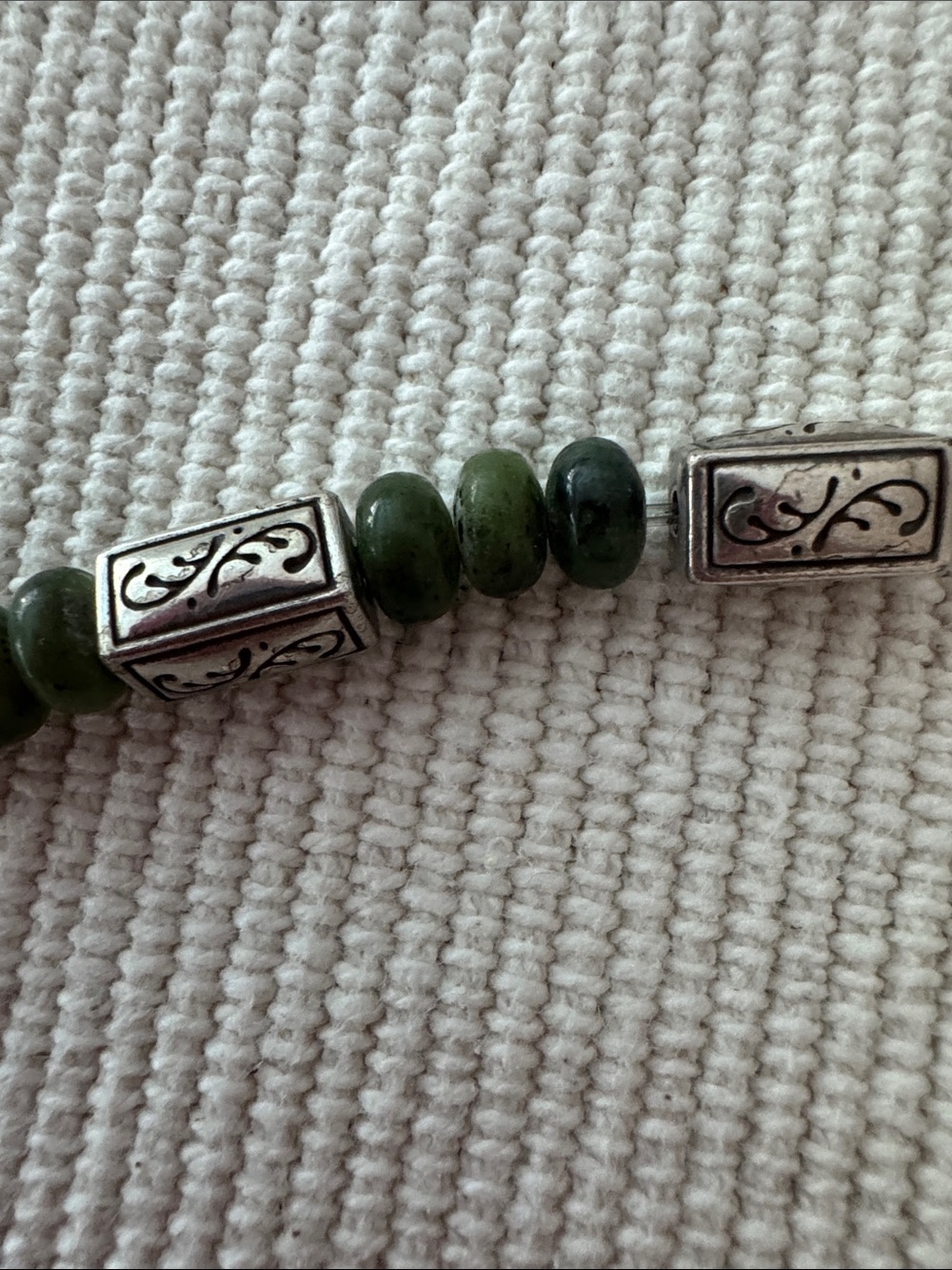 Green Beaded Silver-Accent Bracelet with Heart Charm - Picture 8 of 11